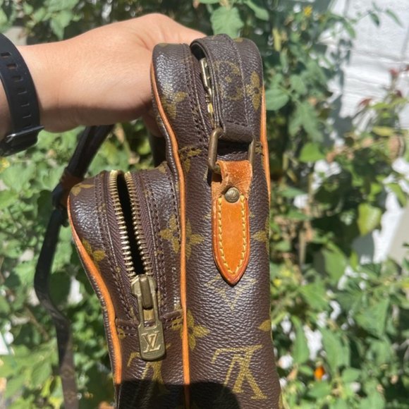 Louis Vuitton LV Shoulder Bag Amazon - Picture 11 of 15